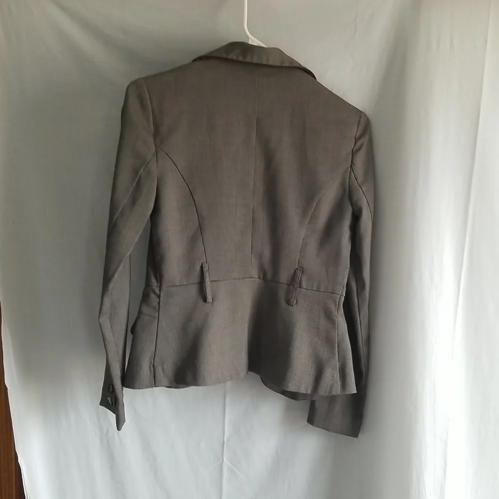 Jacket - Picture 3 of 5